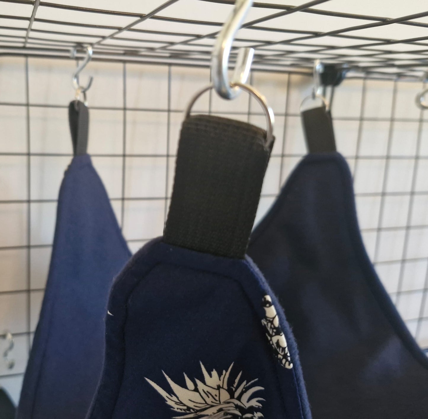 White Pineapple hammock set of 4. Fleece lined for rodents / rats