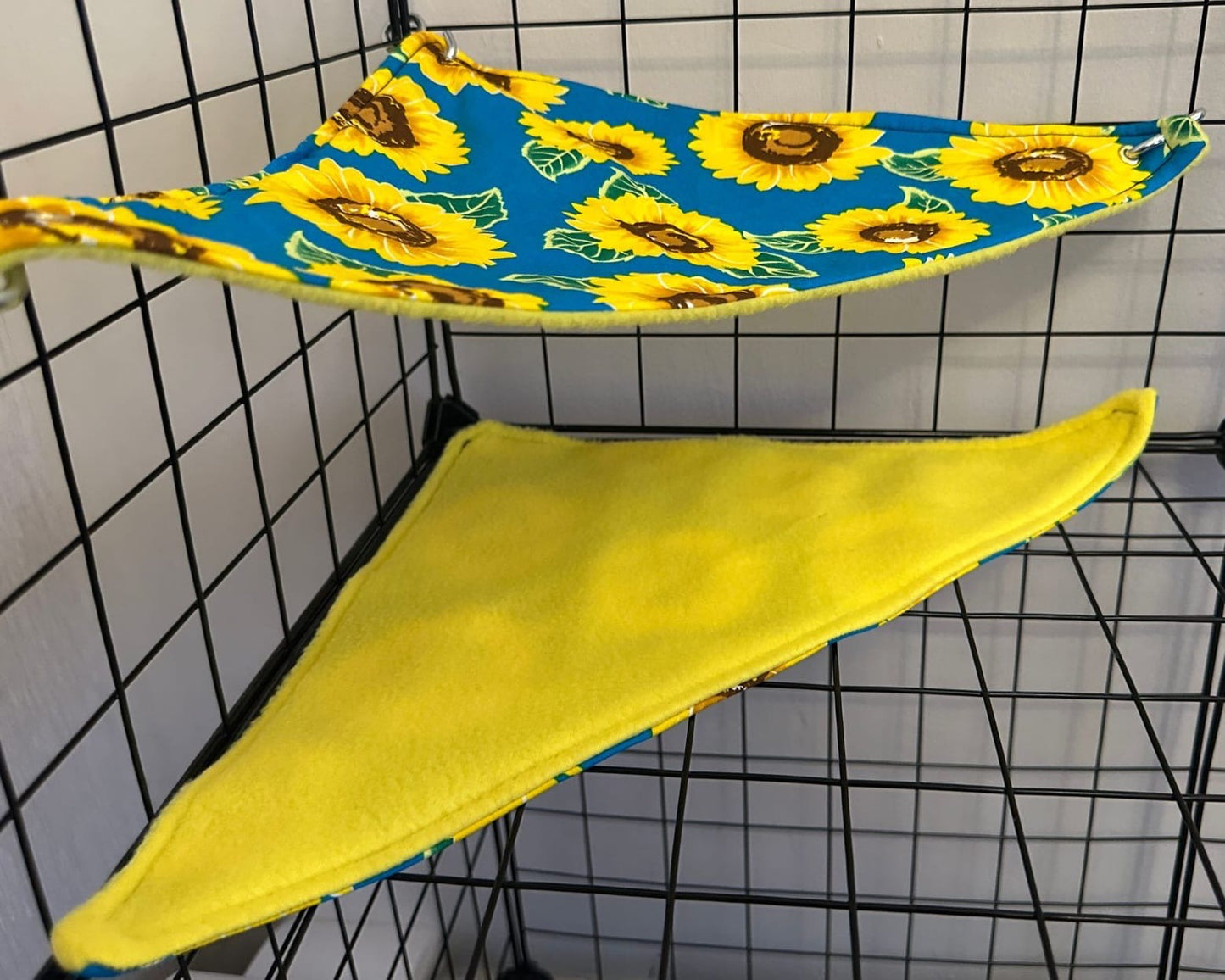 Mischief Made fleece lined sunflower hammock set for rodents (5 Set)