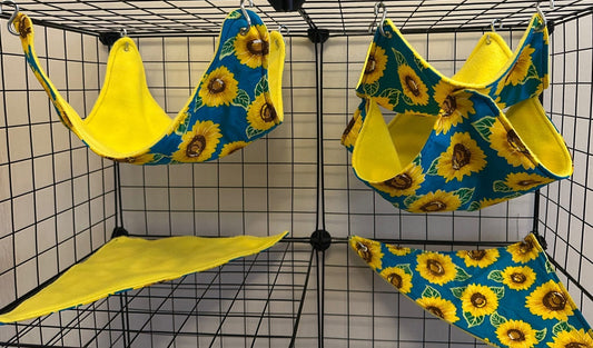 Mischief Made fleece lined sunflower hammock set for rodents (5 Set)