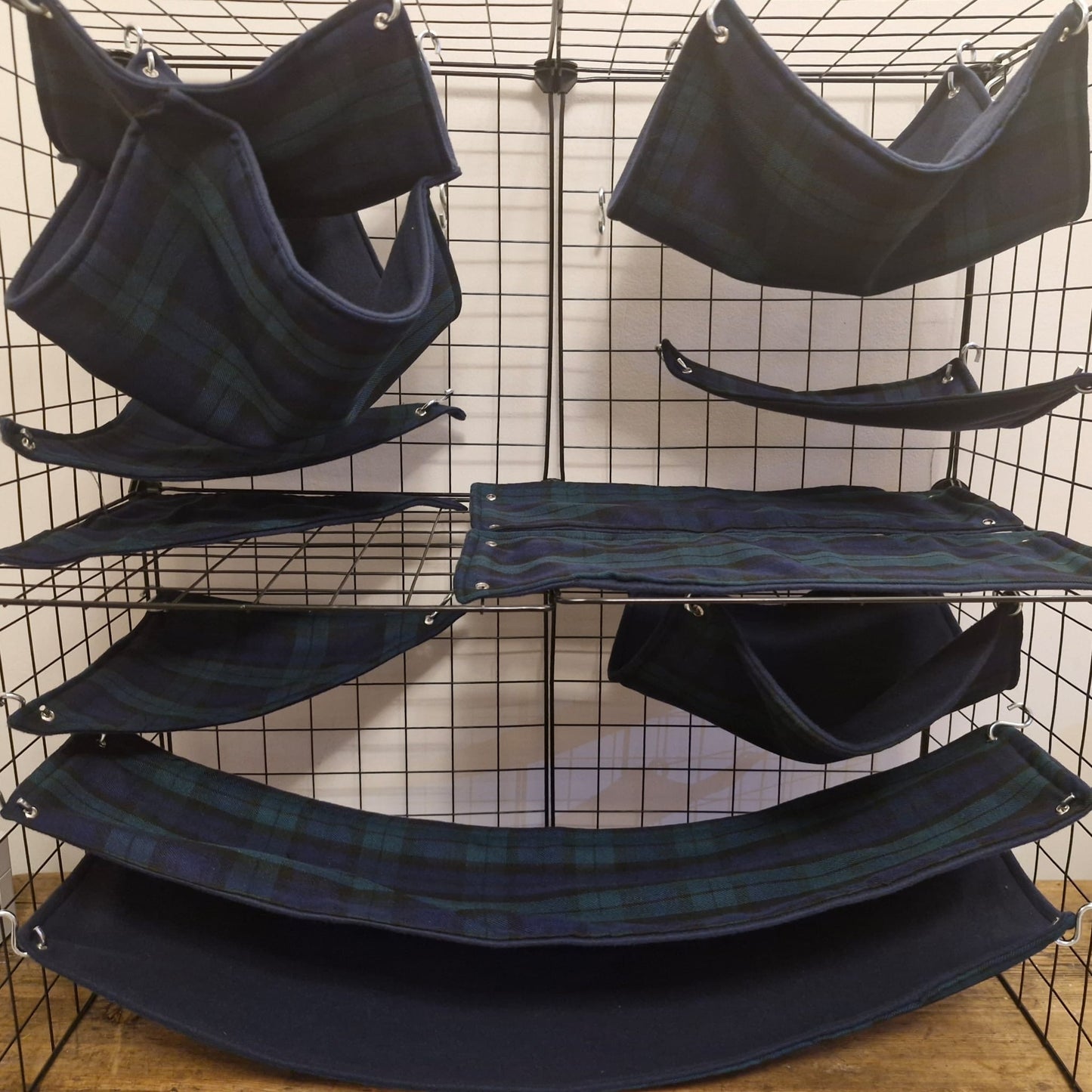 Mischief Made fleece lined green tartan hammock set for rodents (11 piece Set)