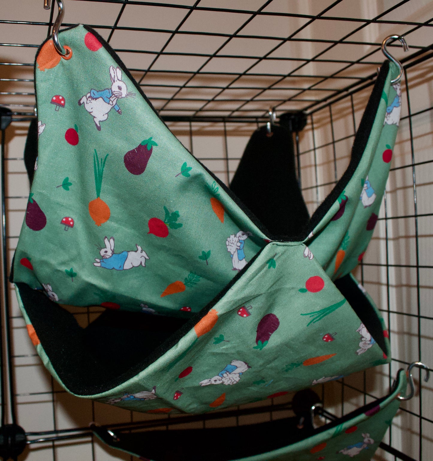 Peter Rabbit hammock set of 4. For rodents / rats