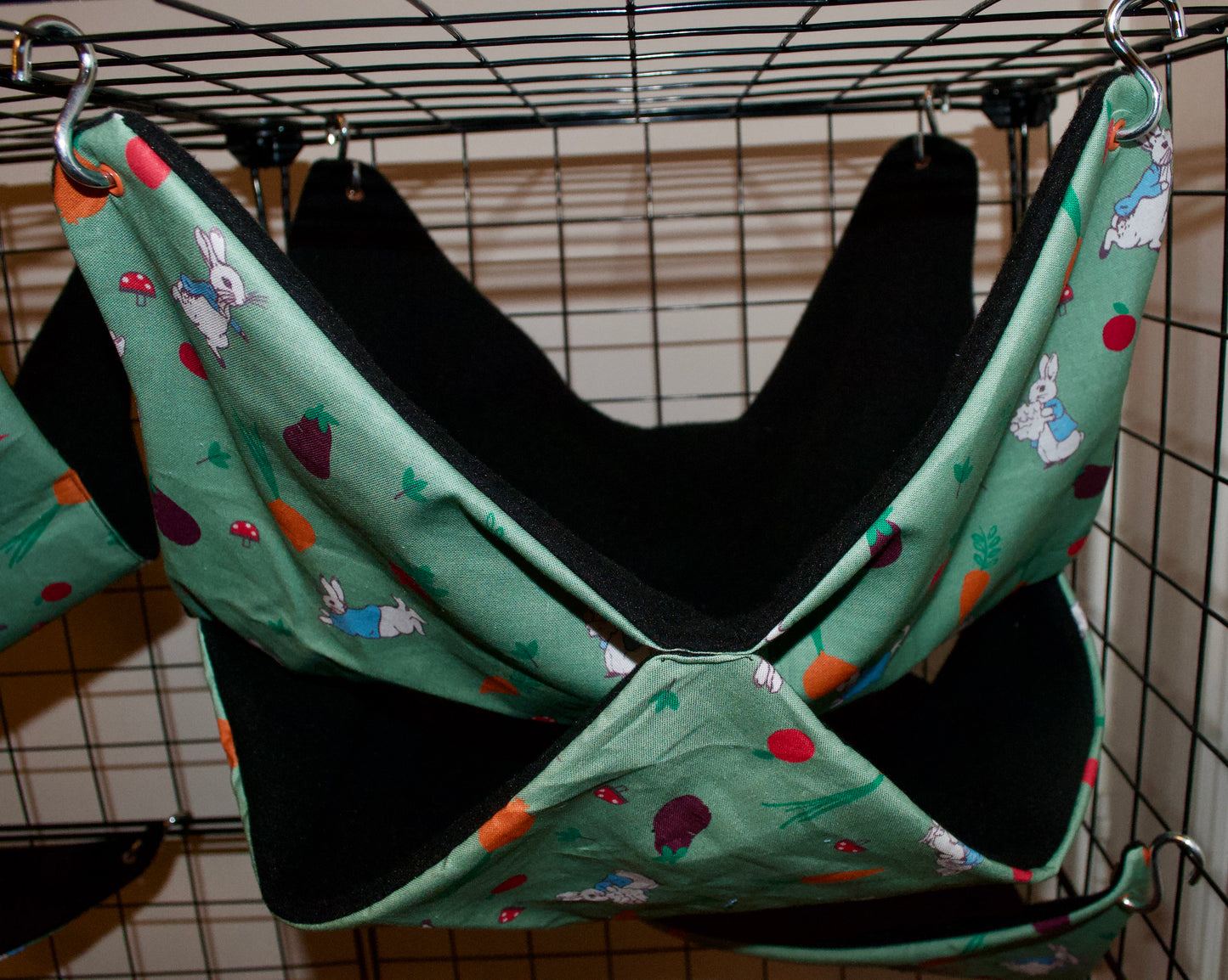 Peter Rabbit hammock set of 4. For rodents / rats