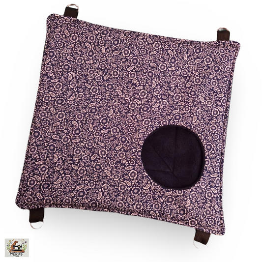 Hidey Hammock (Square). Quilted, padded and great for rat piles (Blue Flowers)