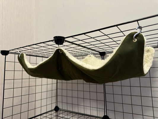 Mischief Made Doublewide saddle hammock - Olive w/ sherpa fleece lining