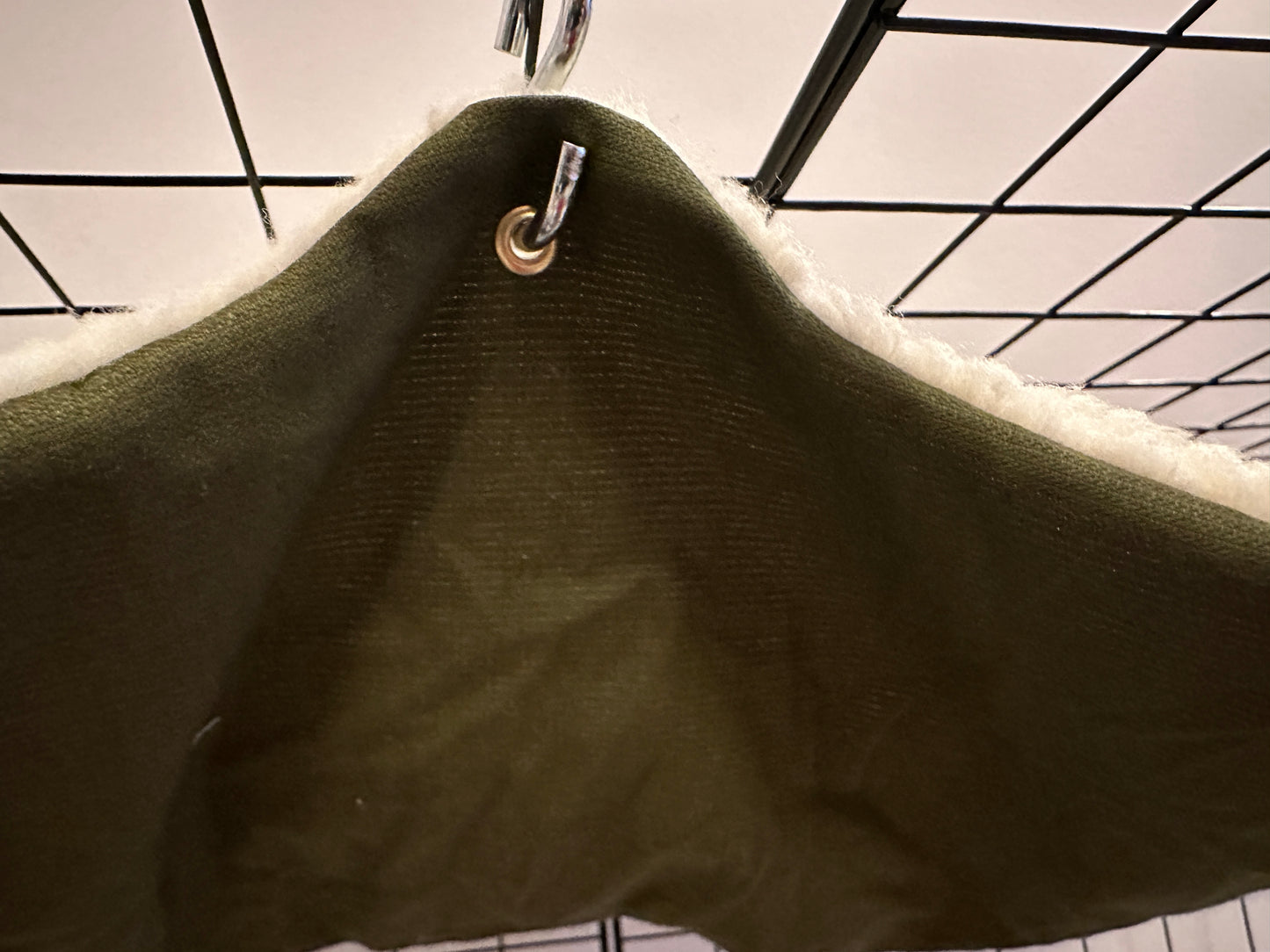 Mischief Made Doublewide saddle hammock - Olive w/ sherpa fleece lining