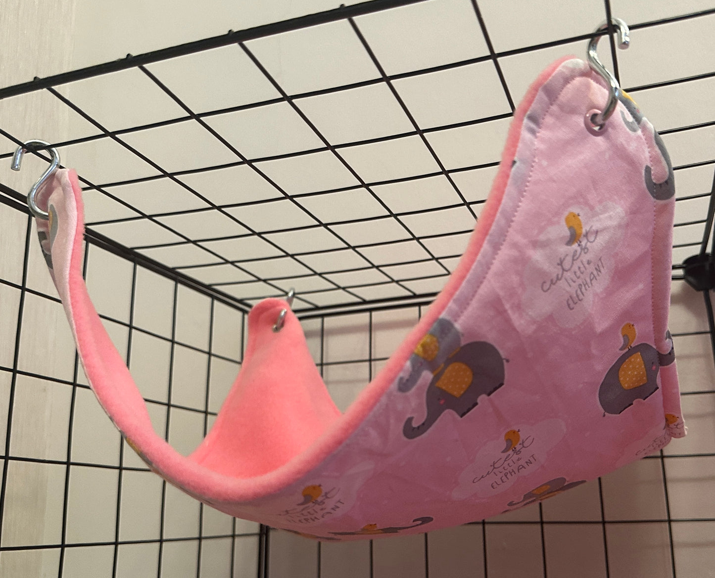 Mischief Made fleece lined single saddle hammock - Pink elephant