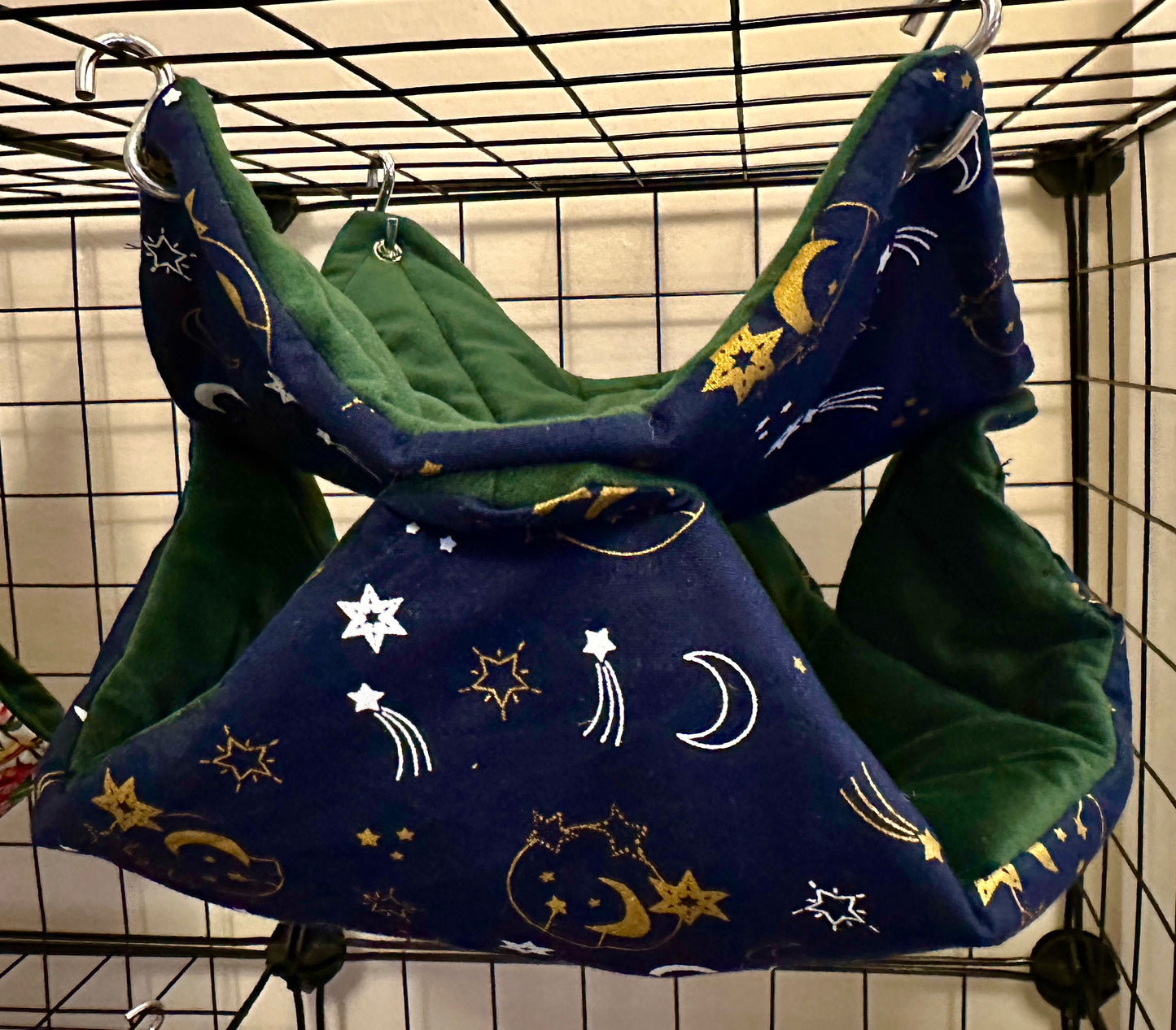 Luxury velvet cushioned double hammock. Moon & Stars Print