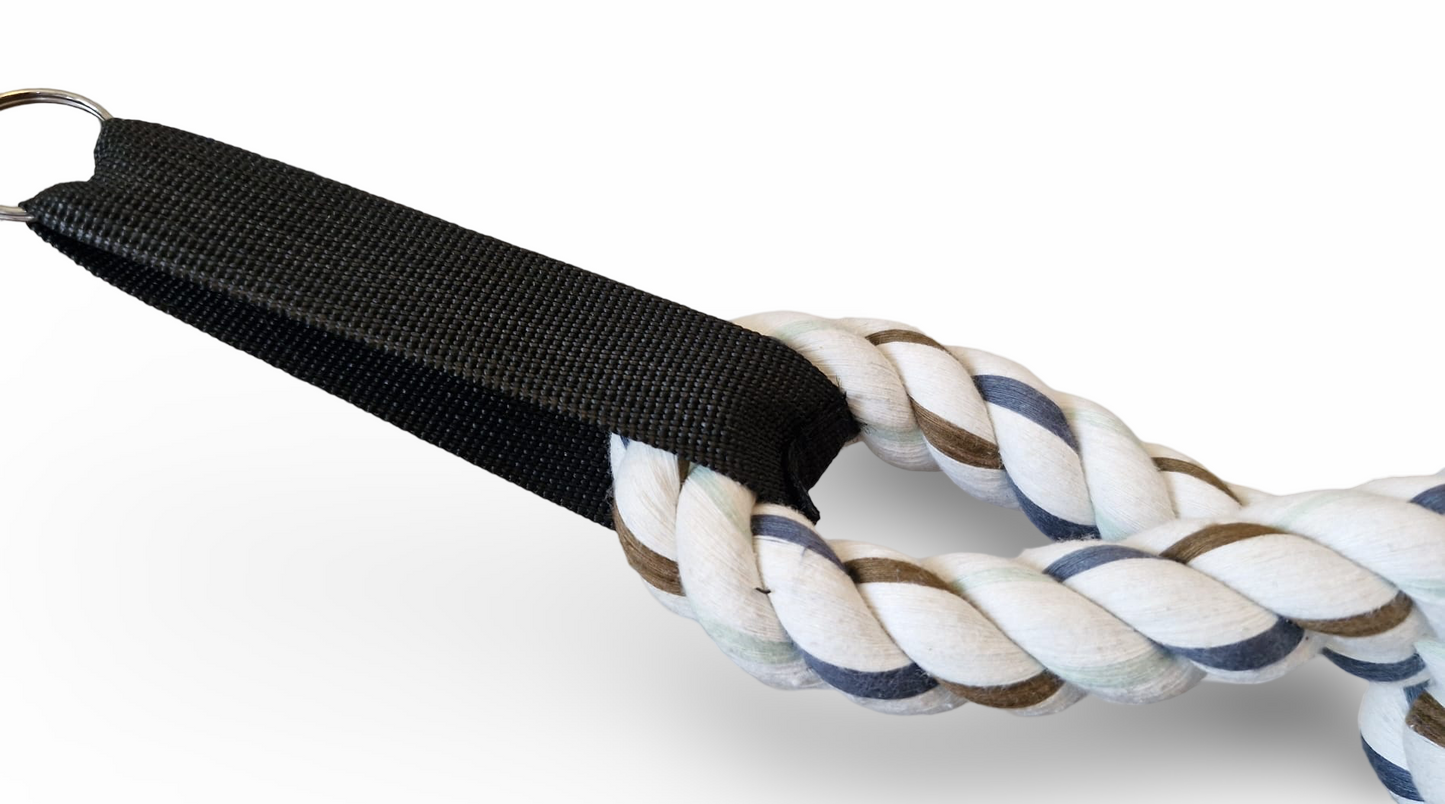 Double knot rope with attachment straps. Climbing aid