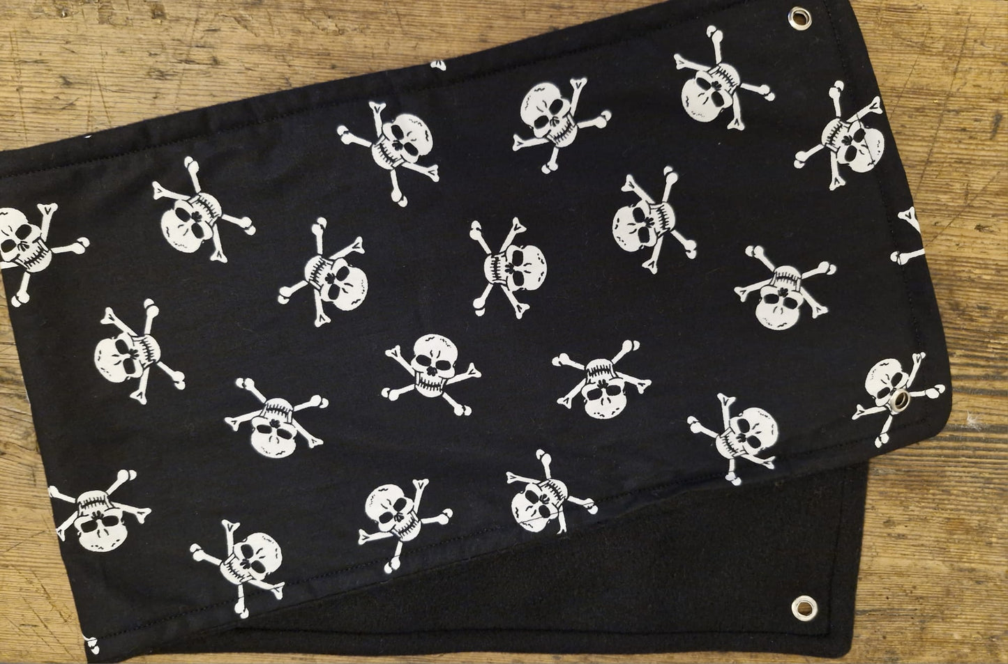 Mischief Made Fall-breaker Hammock - Skulls